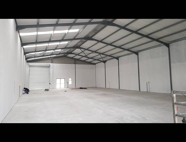 462M² FACTORY TO LET IN BRACKENFELL CENTRAL